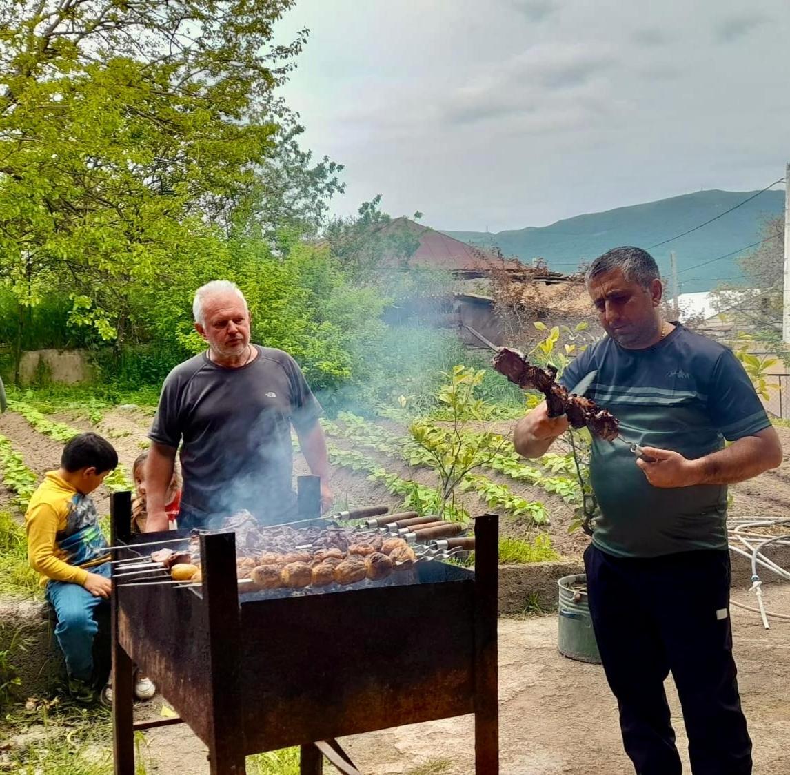 Alex Bnb Tatev Exterior foto