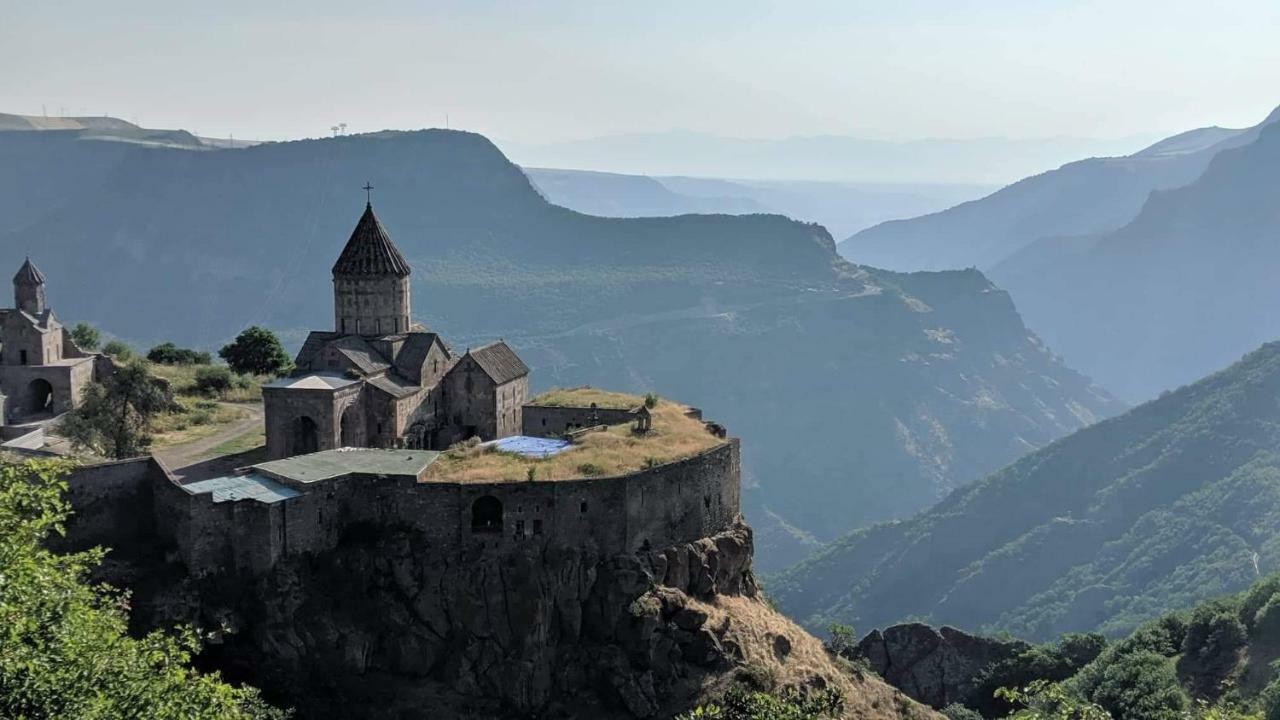 Alex Bnb Apartment Tatev Exterior foto